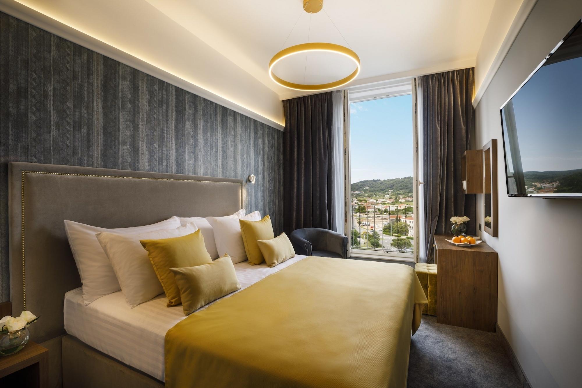 Imperial Heritage Hotel, Valamar Collection (Adults Only) Rab Town Exteriör bild